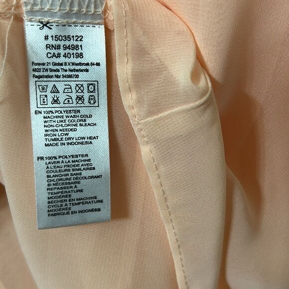 Forever 21 Blush Pink Flowy Sheer Button Down Top(Size Medium) - Picture 7 of 7